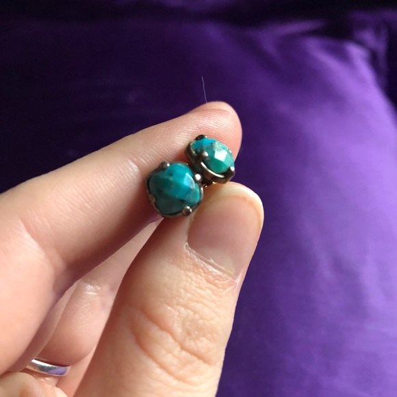 Turquoise stud earrings 💠 - Picture 2 of 2